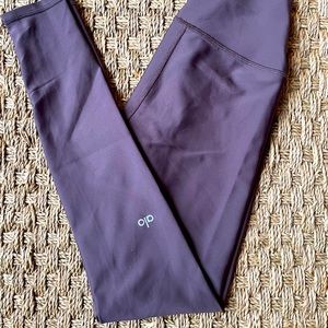 ALO yoga leggings